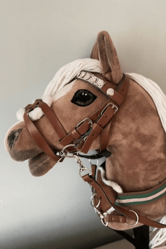 panduro wechsel stirnriemen an einem Hobby Horse