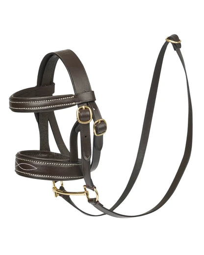 LeMieux Hobby Horse Huntertrense aus braunem Leder: Hochwertiges Steckenpferd-Zaumzeug in Größe S mit verstellbaren Backenstücken für eine optimale Passform am Pferdekopf.