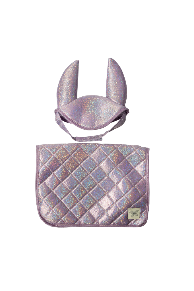 Hobby Horsing Set ByAstrup in lila mit Decke und Fliegenhaube