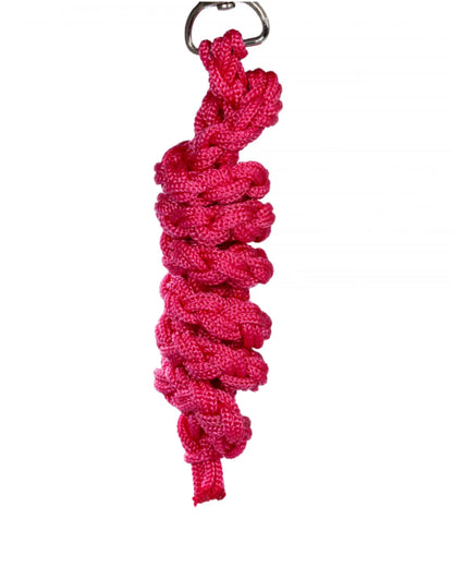 Geflochtener Führstrick in Pink für Hobby Horses; mit praktischem Metall-Karabinerhaken zum Anbringen am Halfter.