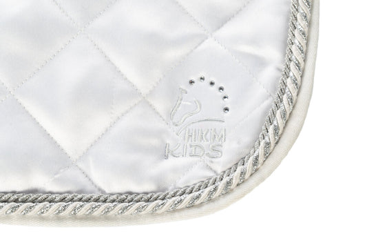 Decke für Hobby Horsing Turniere in weiß Detailansicht