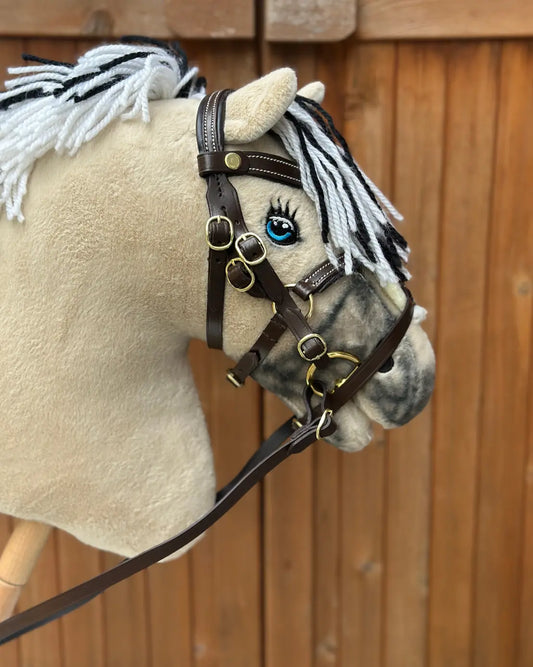 Braune mexikanische Trense für Hobby Horses von HKM – realistisches Design für anspruchsvolles Hobby Horsing Training