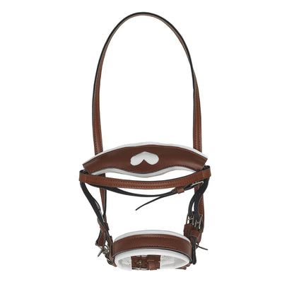 Zaumzeug für Hobby Horsing in braun mit Herz im Genickstück