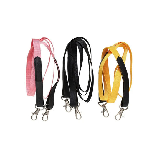 Drei Paar Zügel mit Karabiner für Hobby Horsing